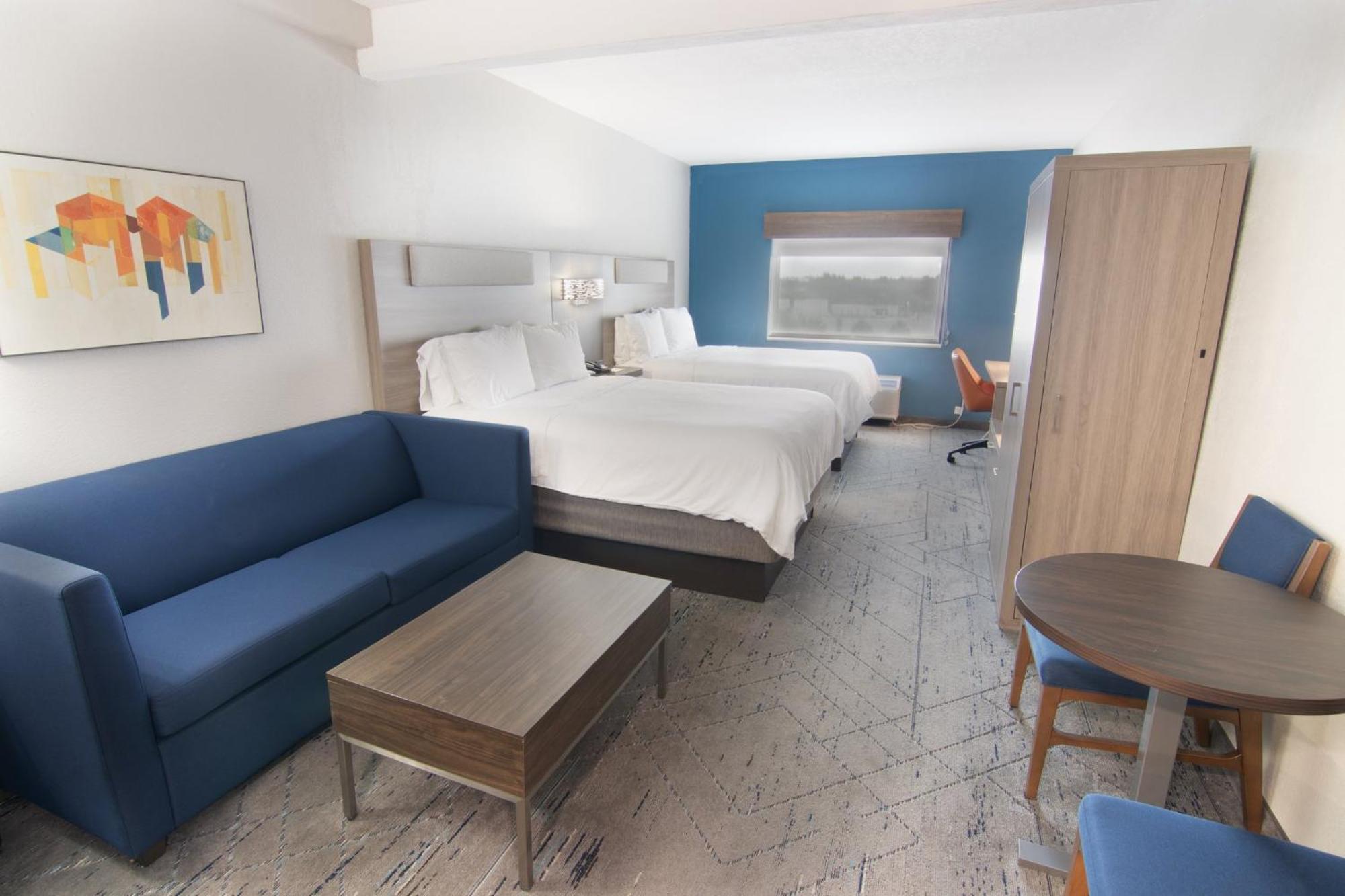 Hotel Express&suites Lauderdale Airport West, An Ihg 3*